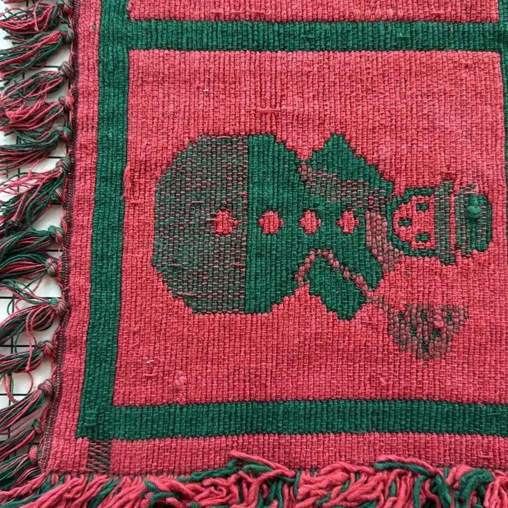 Vintage 1994 Hayim Co. Christmas Tapestry Throw/Rug – 100% Cotton – 46” x 28”